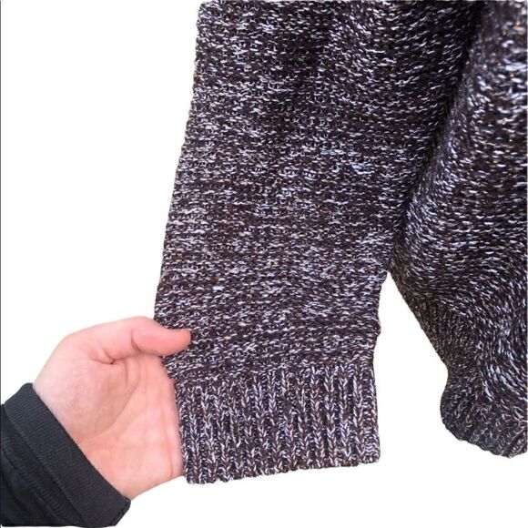 CROFT & BARROW Extended Neck Line Knitted Long Sleeve Sweater Size XL - Picture 4 of 5